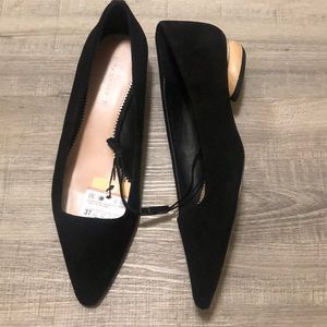 NWT Zara suede flats 37